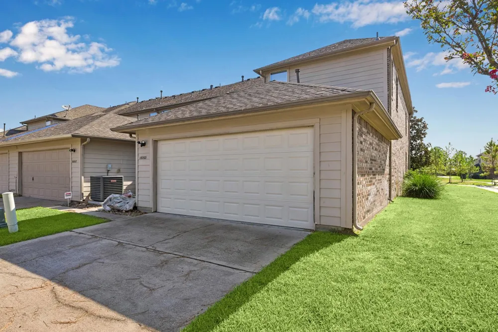 16003 Powder Springs Lane Houston, TX 77070