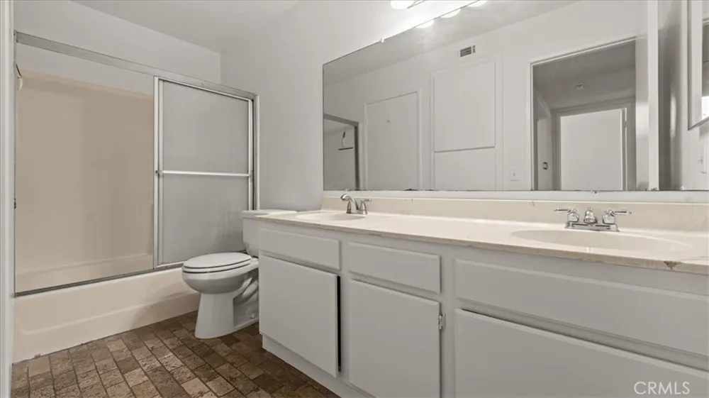 435 W 9th #B1 Upland, CA 91786