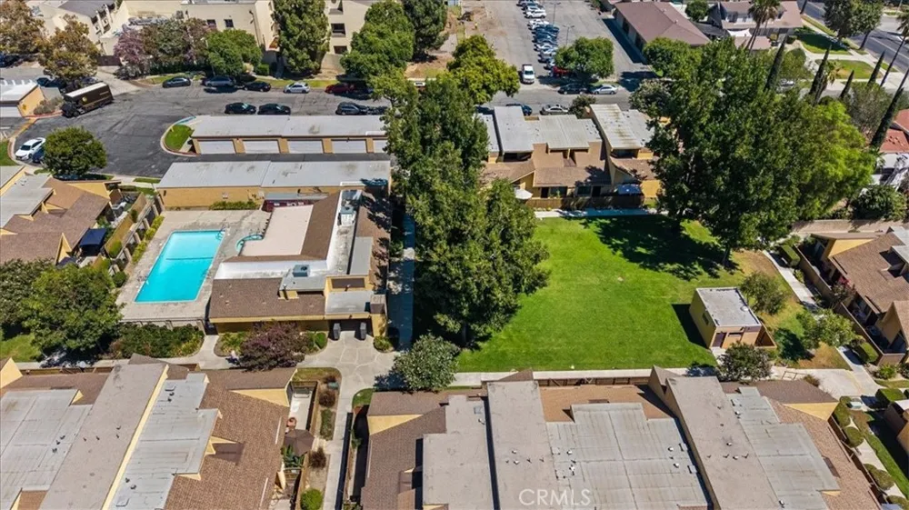 435 W 9th #B1 Upland, CA 91786