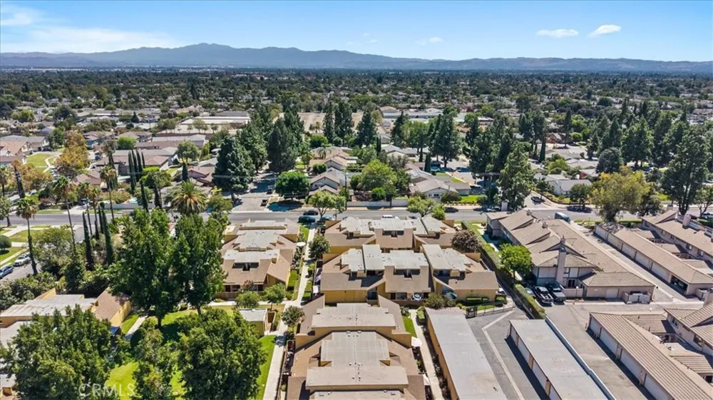 435 W 9th #B1 Upland, CA 91786