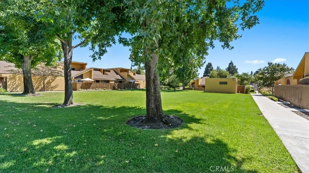435 W 9th #B1 Upland, CA 91786