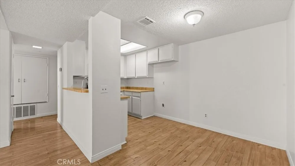 435 W 9th #B1 Upland, CA 91786