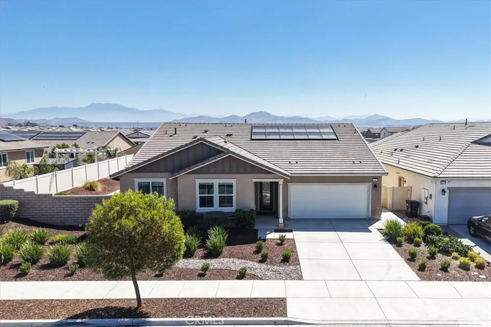 32500 Mckiernan Menifee, CA 92584