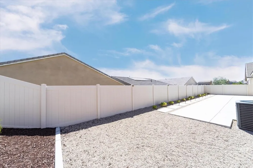 32500 Mckiernan Menifee, CA 92584