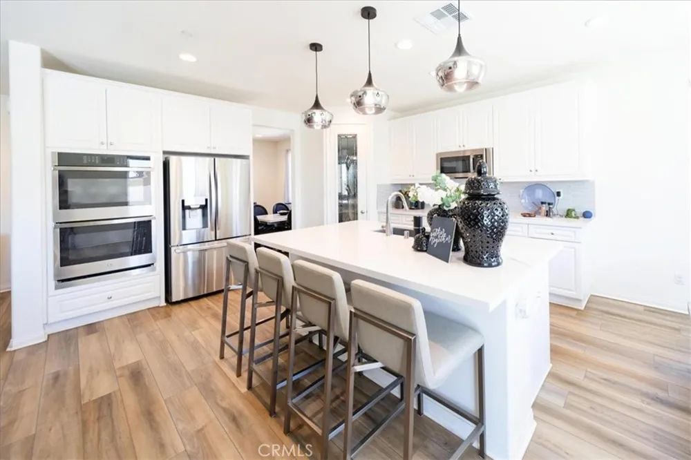 32500 Mckiernan Menifee, CA 92584