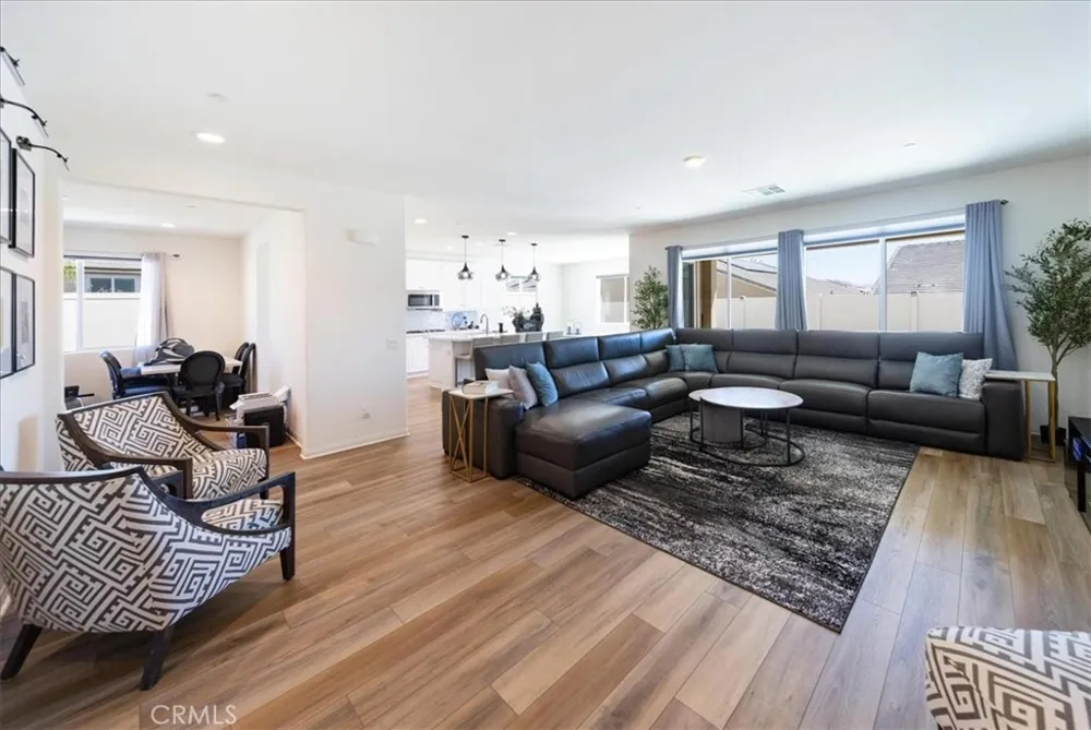 32500 Mckiernan Menifee, CA 92584
