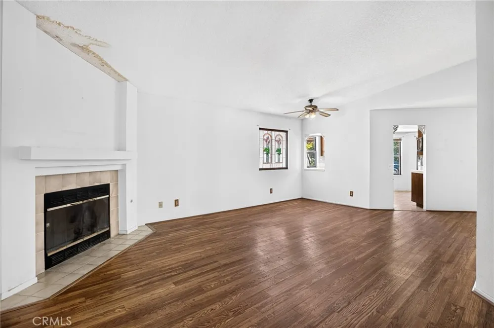3033 W Fruitvale Hemet, CA 92545