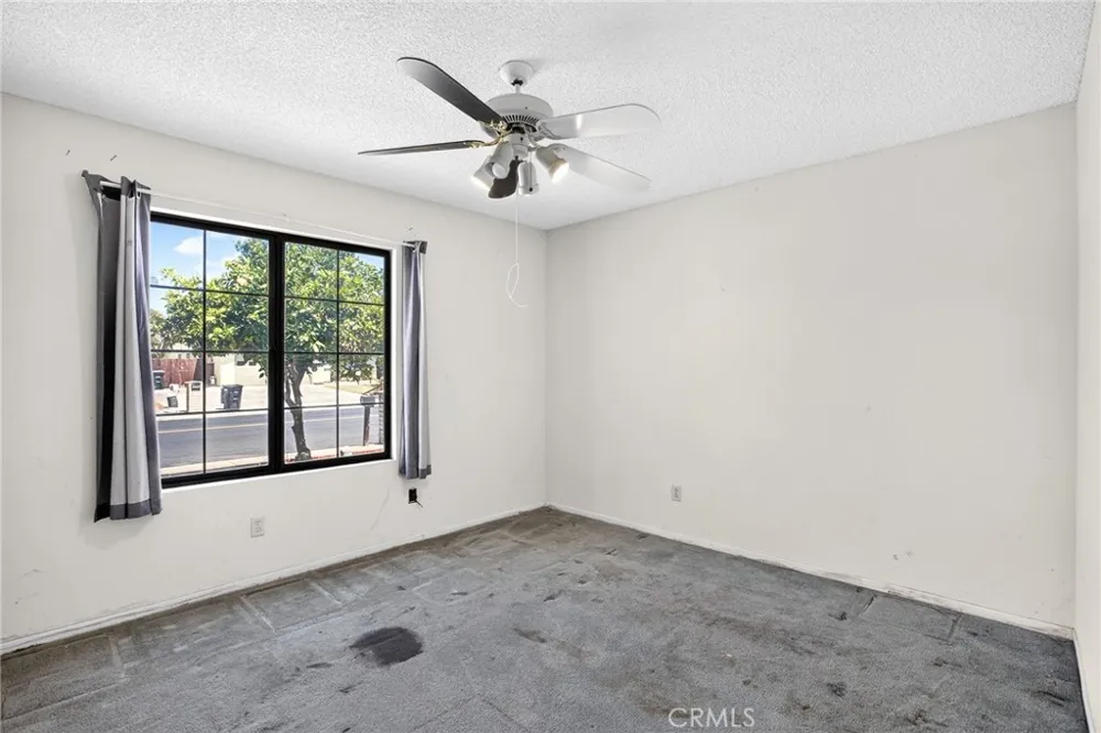 3033 W Fruitvale Hemet, CA 92545