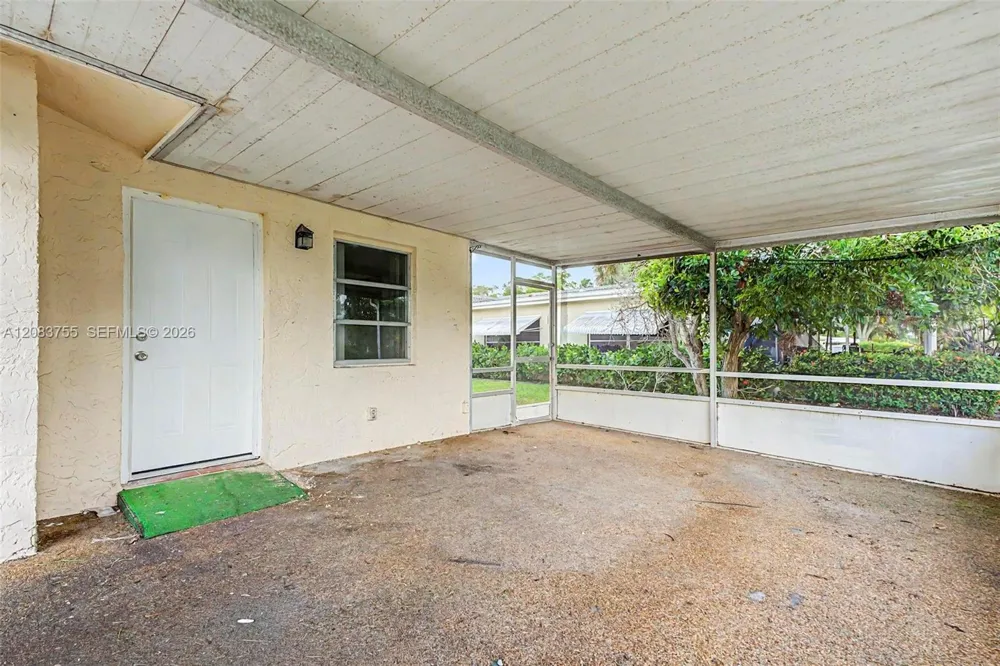 7108 NW 76th Ct Tamarac, FL 33321