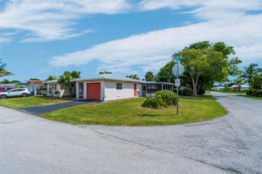 7108 NW 76th Ct Tamarac, FL 33321