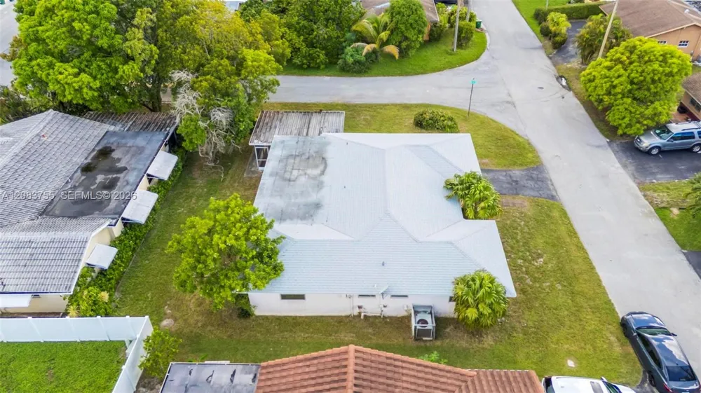 7108 NW 76th Ct Tamarac, FL 33321