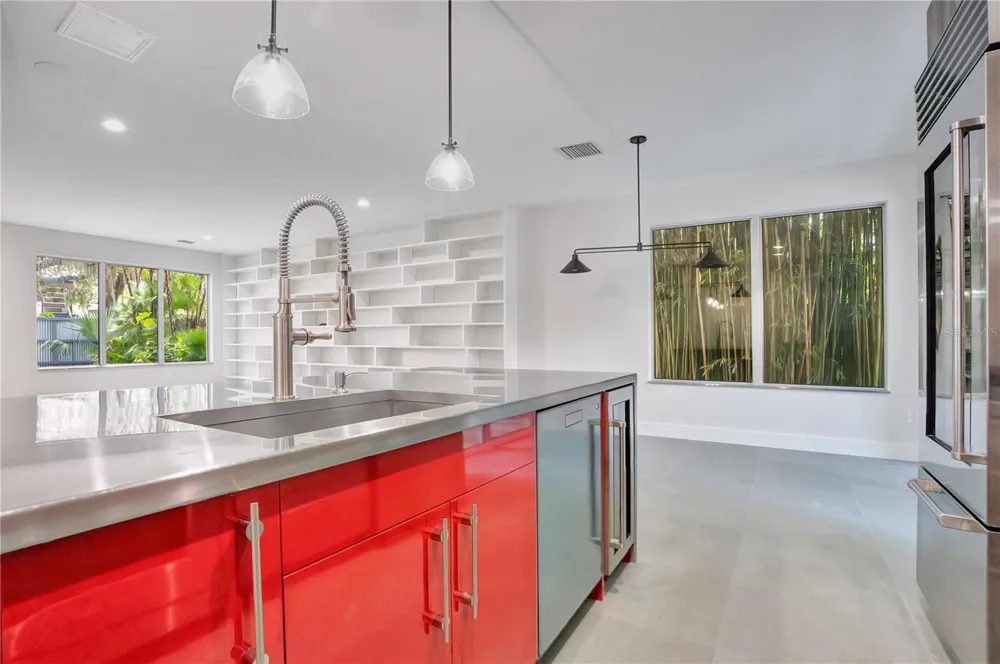 1922 HAMMERLIN AVENUE Winter Park, FL 32789