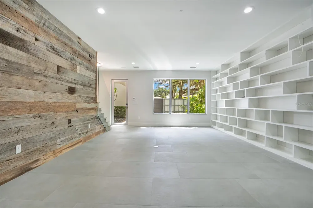 1922 HAMMERLIN AVENUE Winter Park, FL 32789