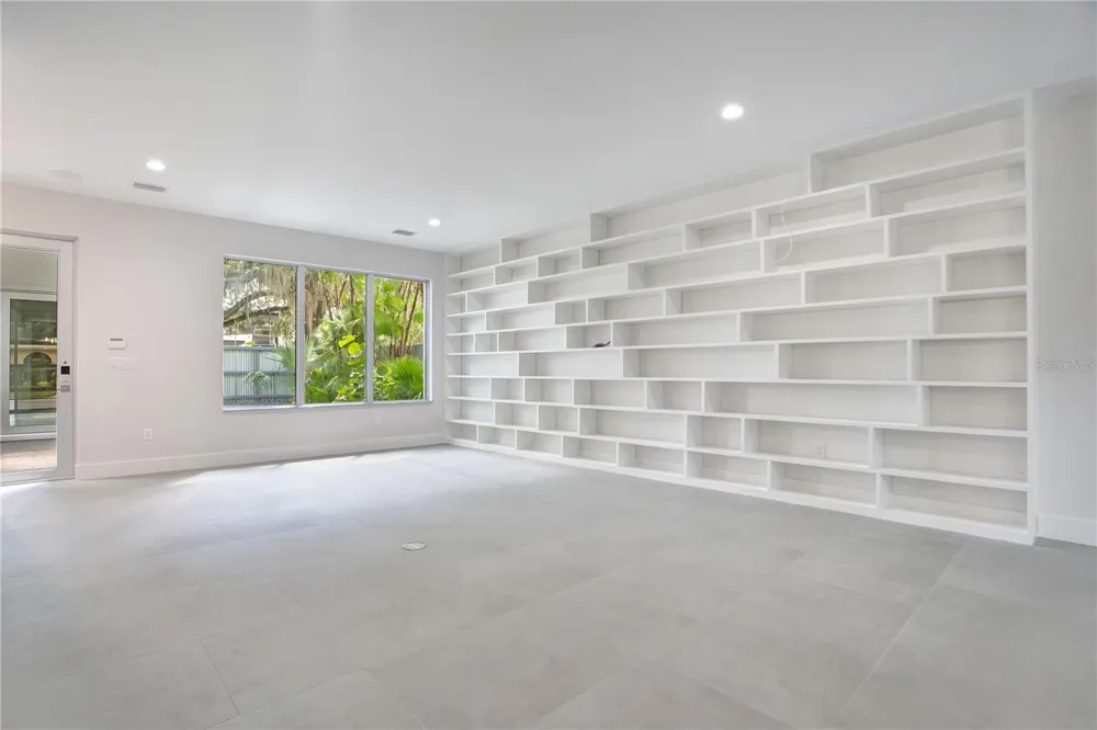 1922 HAMMERLIN AVENUE Winter Park, FL 32789