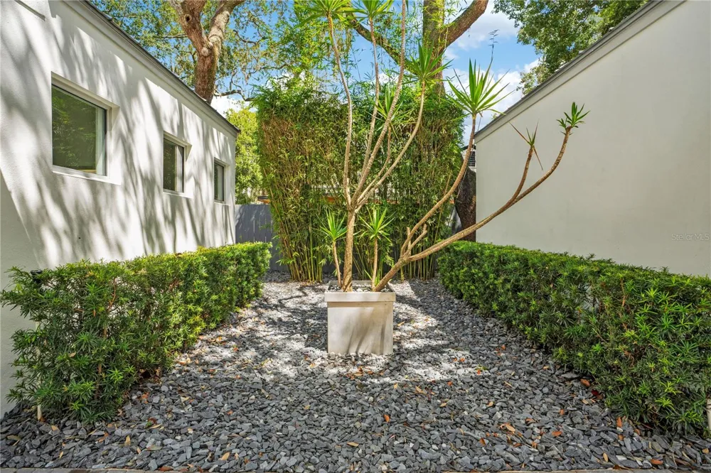 1922 HAMMERLIN AVENUE Winter Park, FL 32789