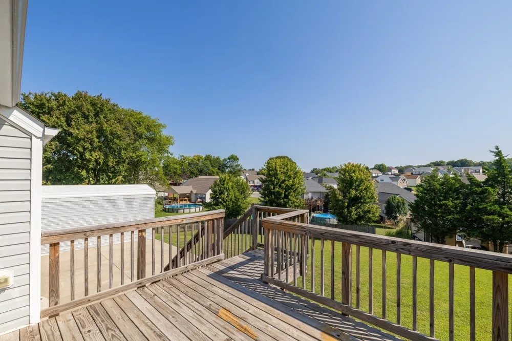 1383 Ambleside Dr Clarksville, TN 37040