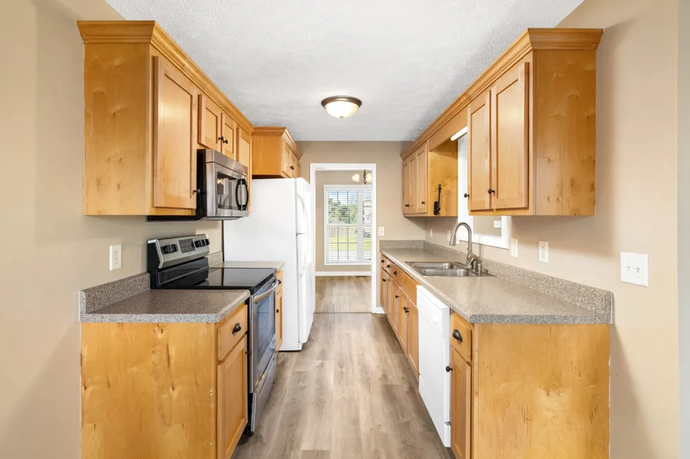 1383 Ambleside Dr Clarksville, TN 37040