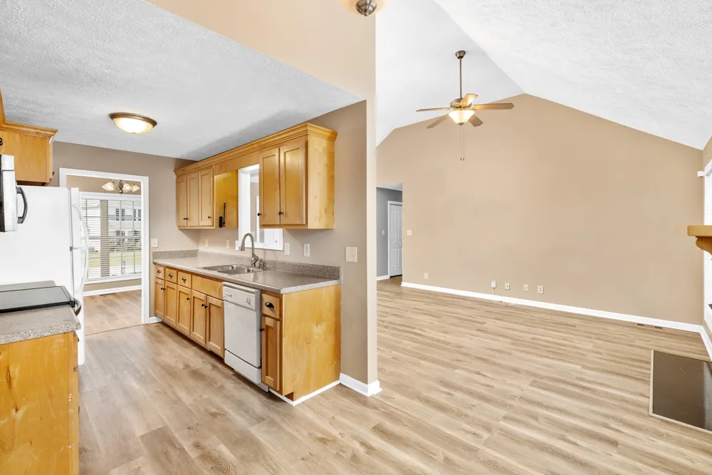 1383 Ambleside Dr Clarksville, TN 37040
