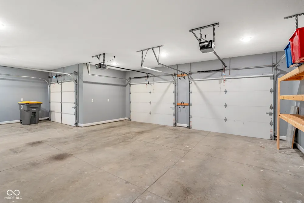 1604 E Bell Ford Drive Seymour, IN 47274