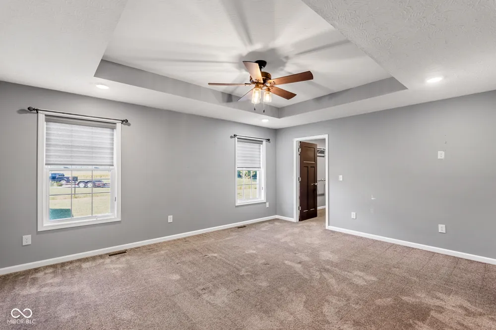 1604 E Bell Ford Drive Seymour, IN 47274
