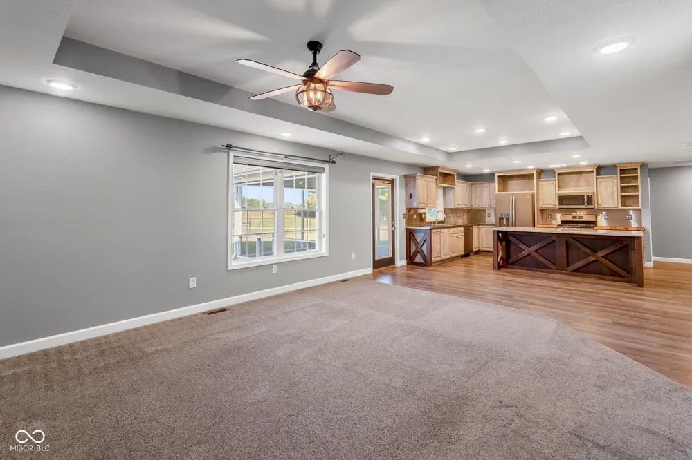 1604 E Bell Ford Drive Seymour, IN 47274