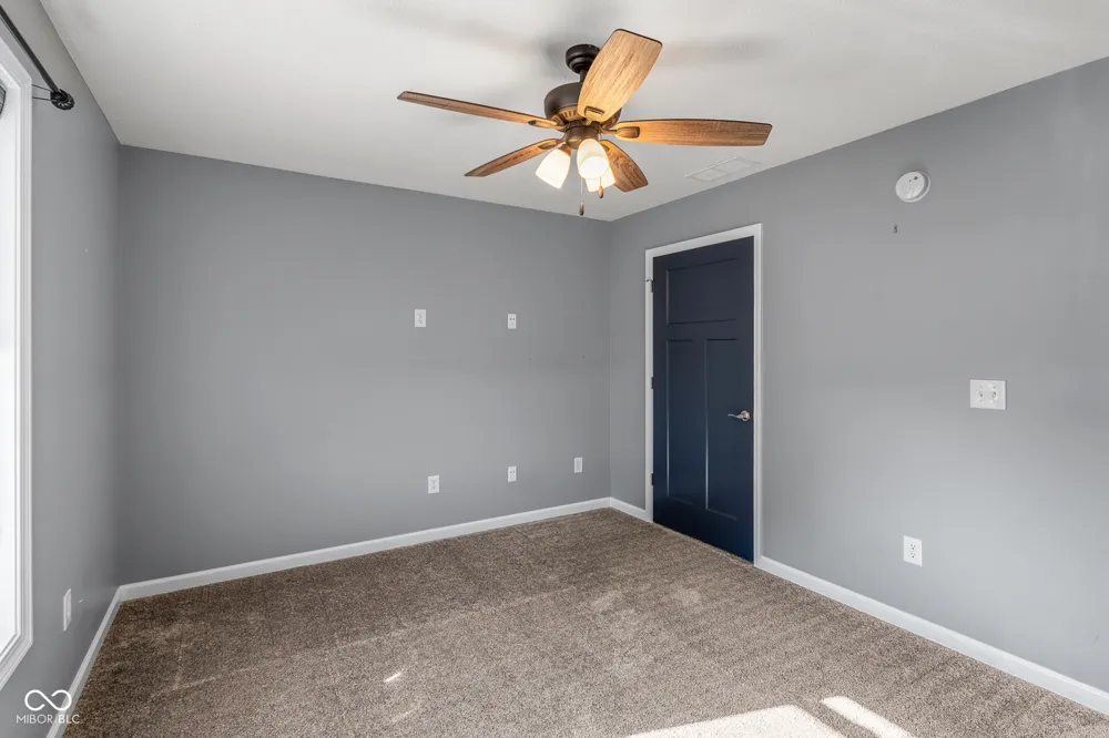 1604 E Bell Ford Drive Seymour, IN 47274