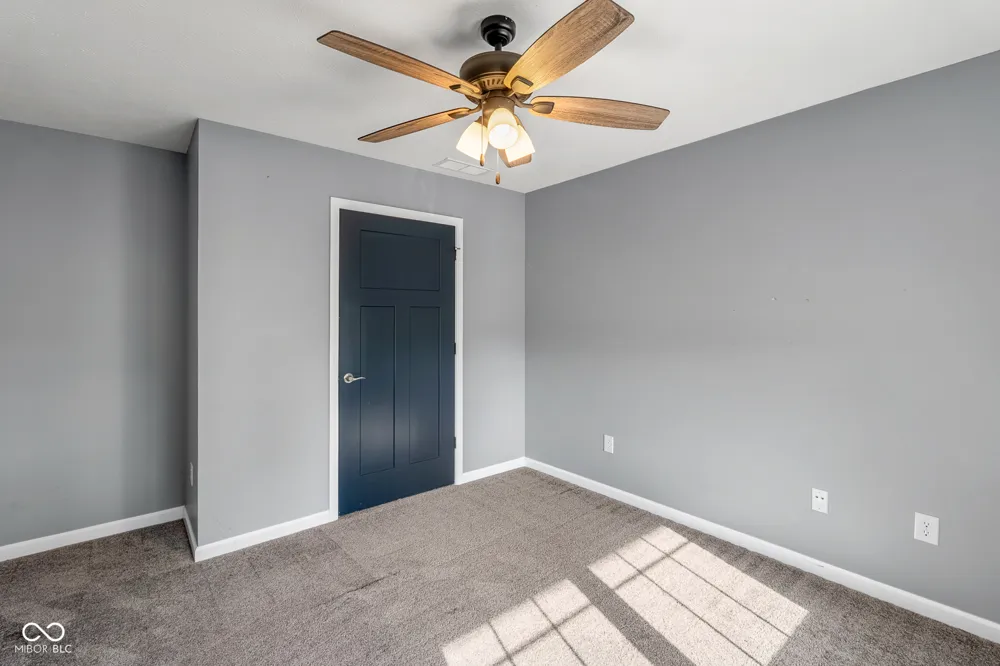 1604 E Bell Ford Drive Seymour, IN 47274