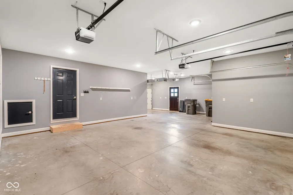 1604 E Bell Ford Drive Seymour, IN 47274