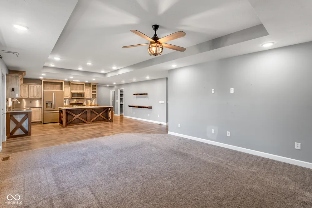 1604 E Bell Ford Drive Seymour, IN 47274