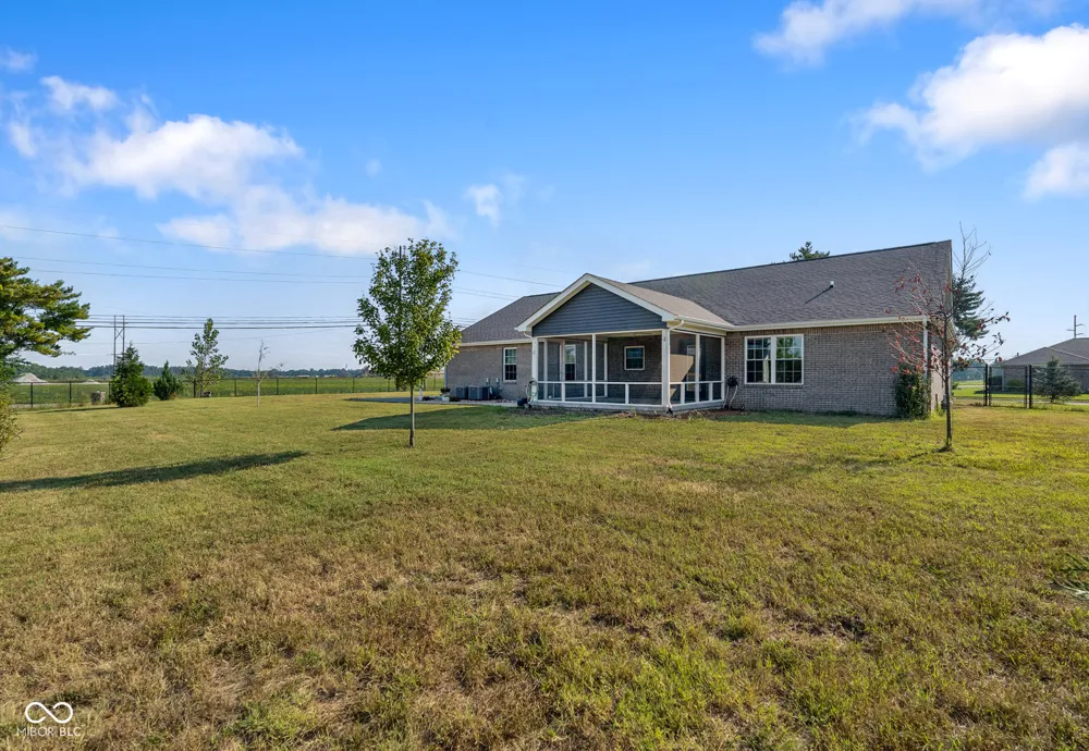 1604 E Bell Ford Drive Seymour, IN 47274