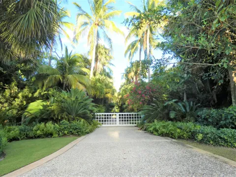 521 S Beach Road