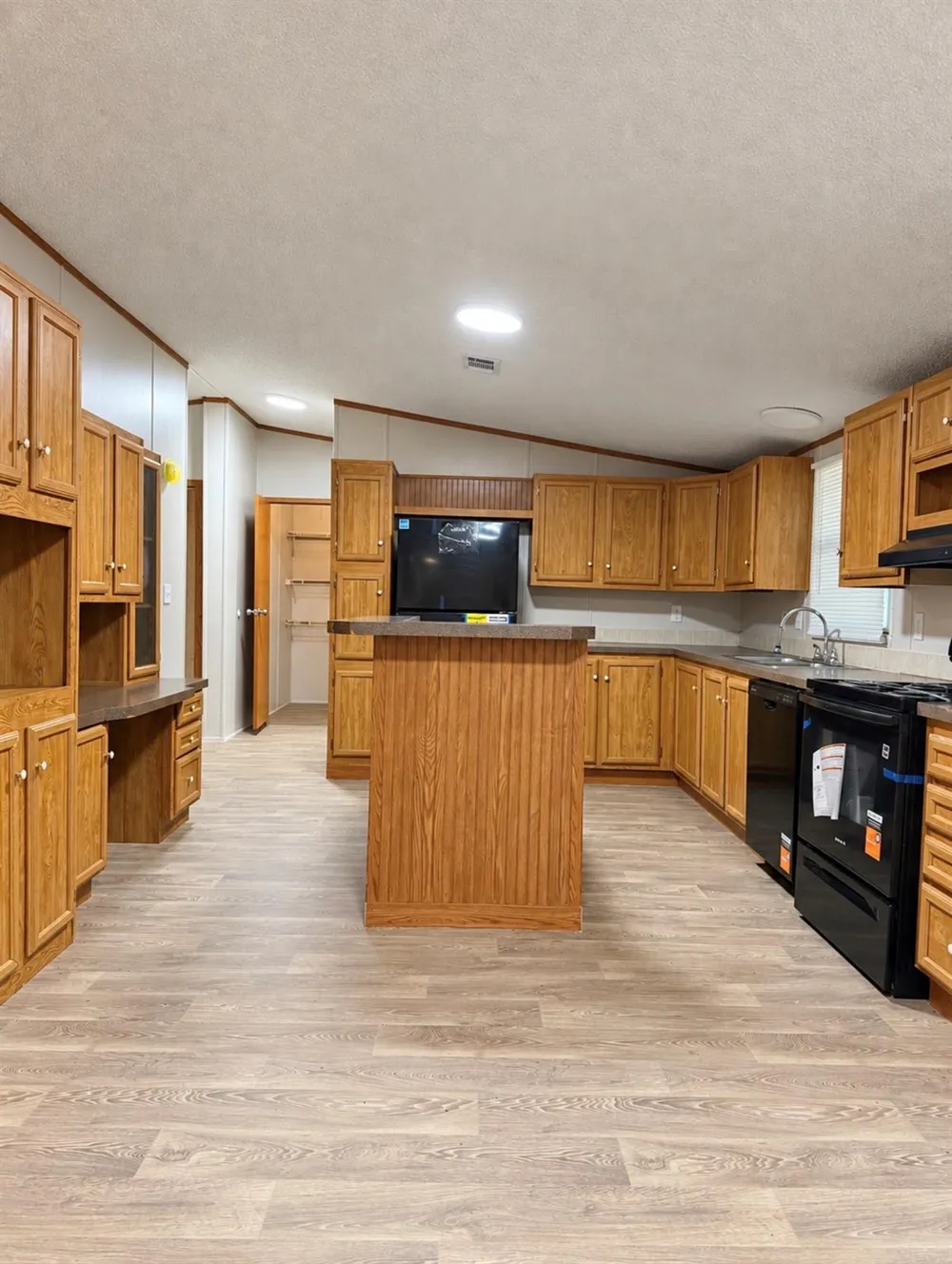 1755 Fox Drive Vidor, TX 77662