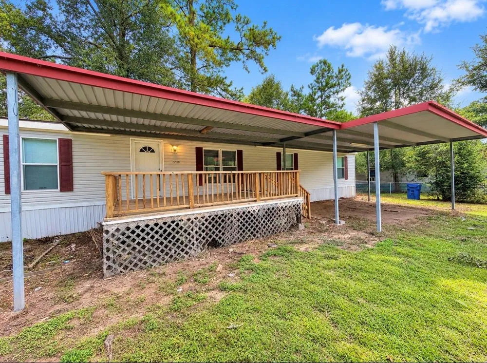 1755 Fox Drive Vidor, TX 77662