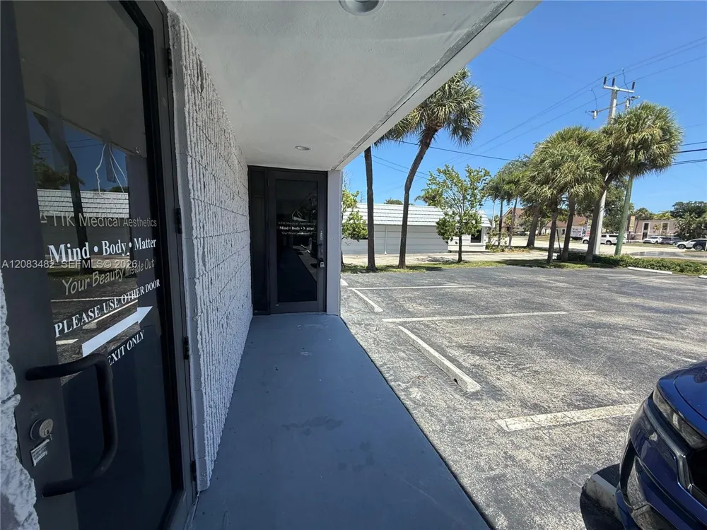 447 S Federal Hwy Deerfield Beach, FL 33441