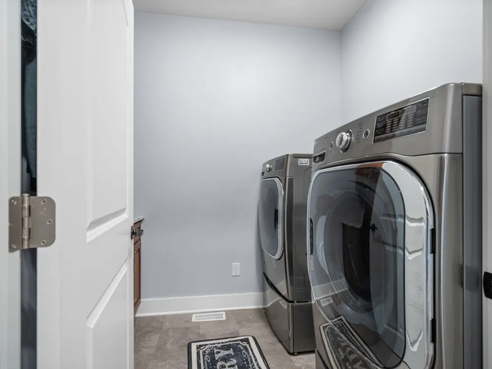 2229 S Loxley Road Roscommon Township, MI 48629