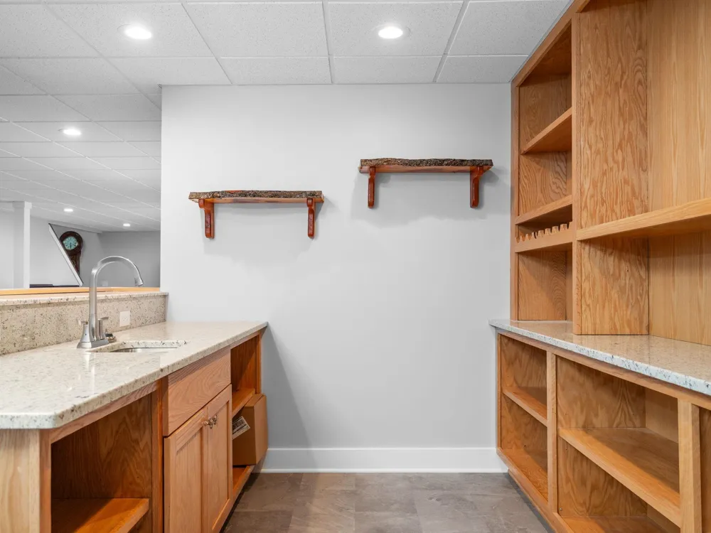 2229 S Loxley Road Roscommon Township, MI 48629
