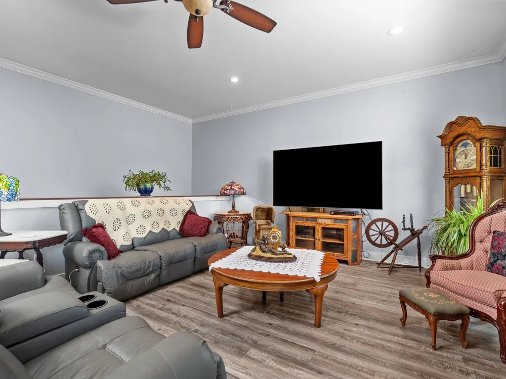 2229 S Loxley Road Roscommon Township, MI 48629