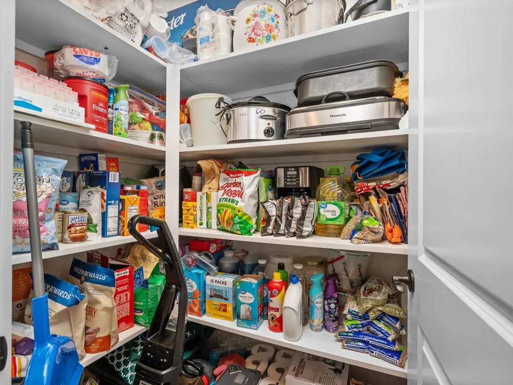 2229 S Loxley Road Roscommon Township, MI 48629