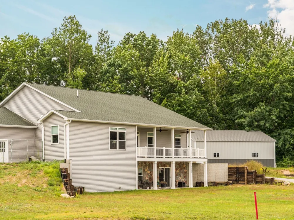 2229 S Loxley Road Roscommon Township, MI 48629
