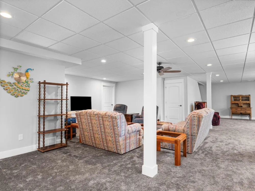 2229 S Loxley Road Roscommon Township, MI 48629