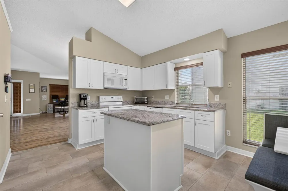 3597 MOSS POINTE PLACE Lake Mary, FL 32746