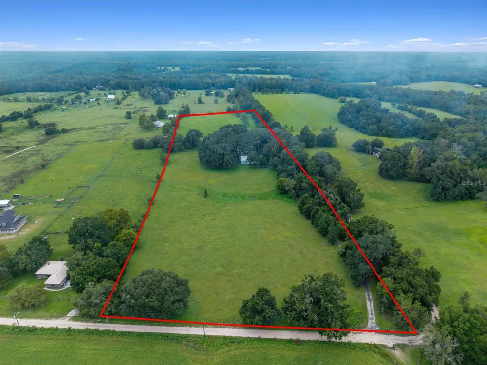 22118 OLD PROVIDENCE ROAD Alachua, FL 32615