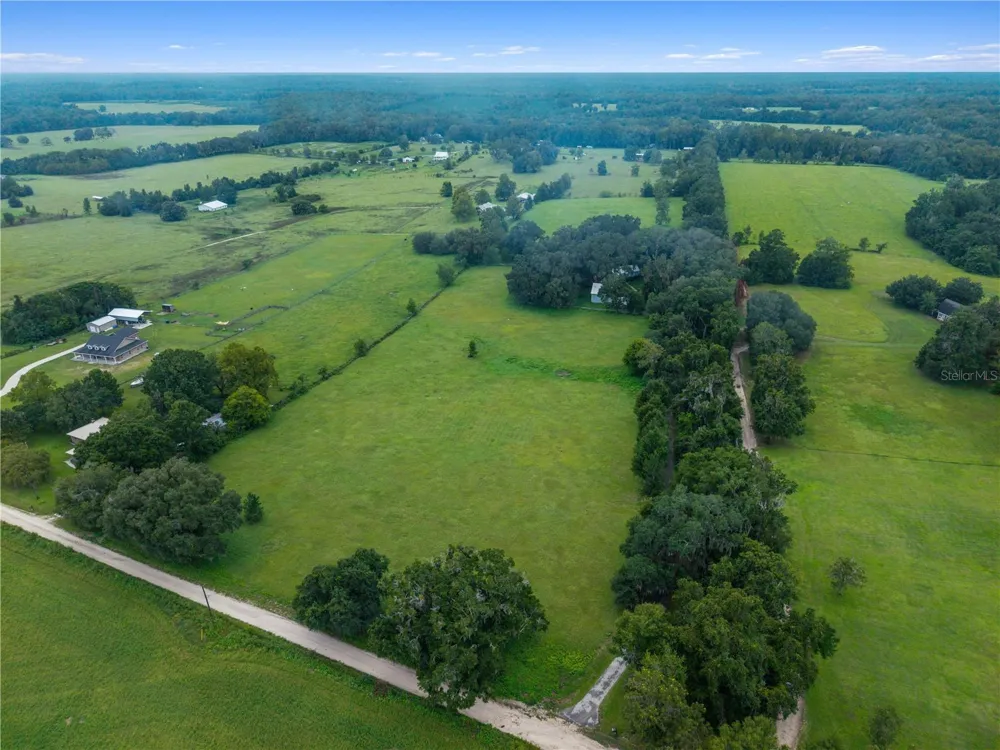 22118 OLD PROVIDENCE ROAD Alachua, FL 32615