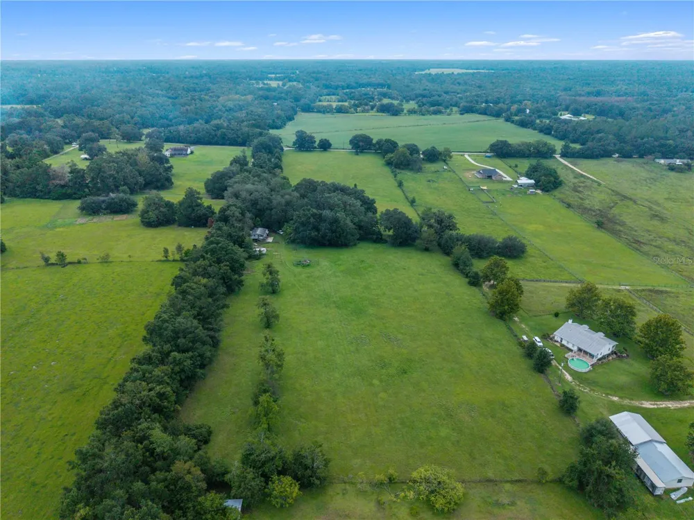22118 OLD PROVIDENCE ROAD Alachua, FL 32615