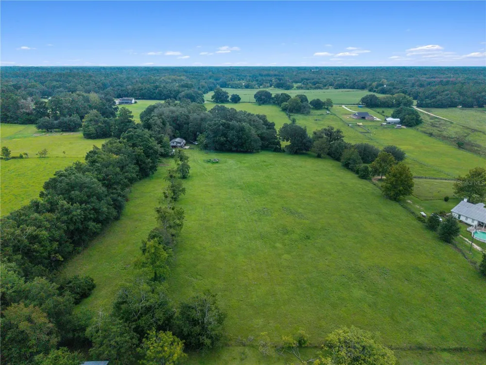 22118 OLD PROVIDENCE ROAD Alachua, FL 32615