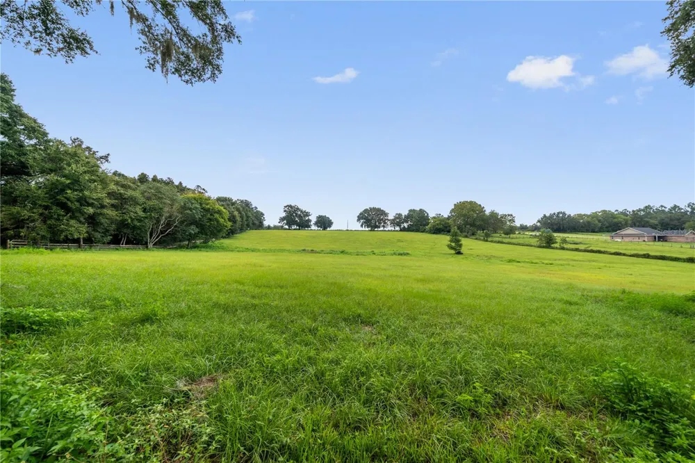22118 OLD PROVIDENCE ROAD Alachua, FL 32615
