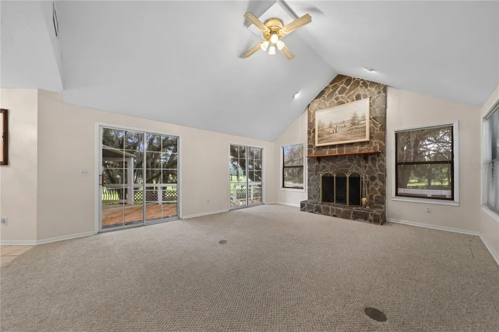 22118 OLD PROVIDENCE ROAD Alachua, FL 32615