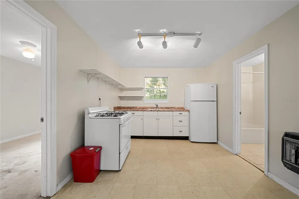 22118 OLD PROVIDENCE ROAD Alachua, FL 32615