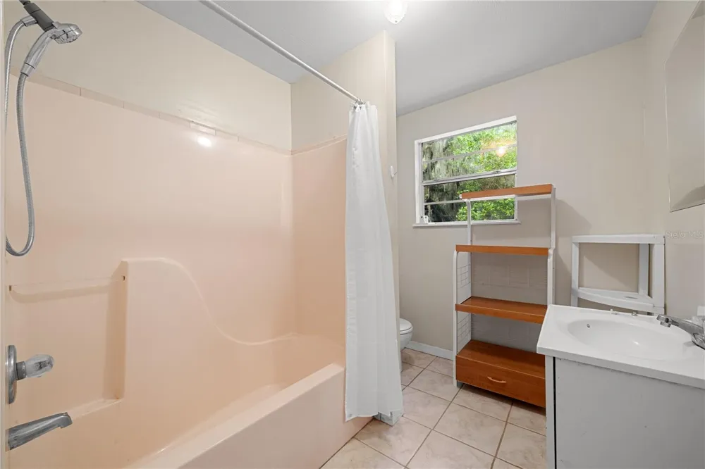 22118 OLD PROVIDENCE ROAD Alachua, FL 32615