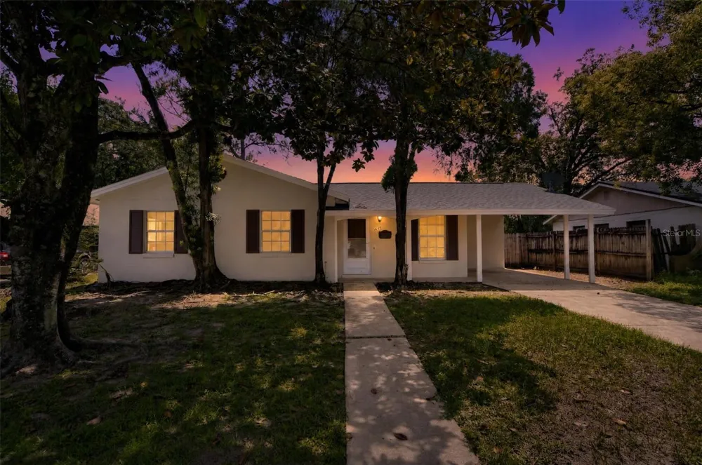 5635 STULL AVENUE Orlando, FL 32810